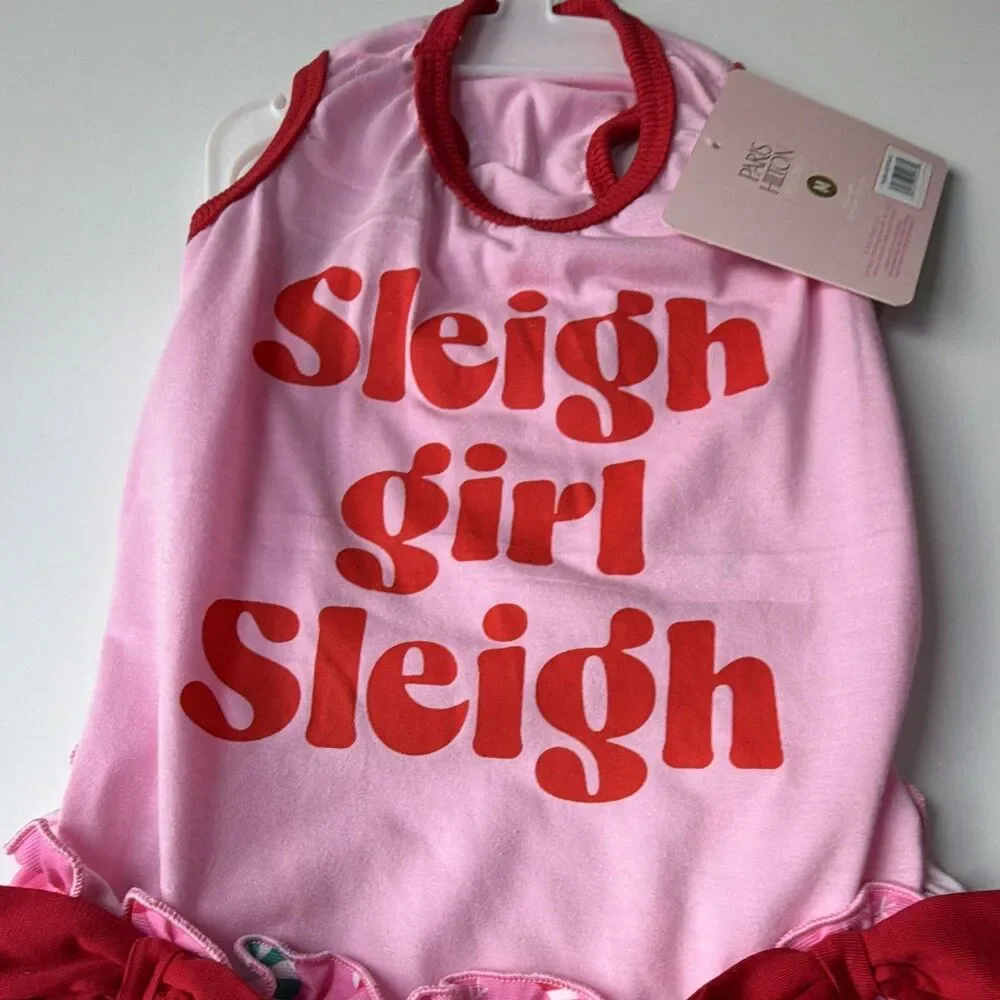 Paris Hilton Sleigh Girl Sleigh Dog Dress Size M Pink